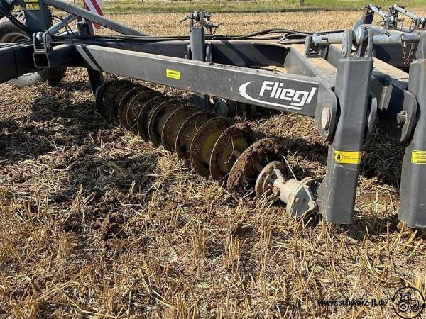 Землеуплотнитель Fliegl Kettenegge KSE 300