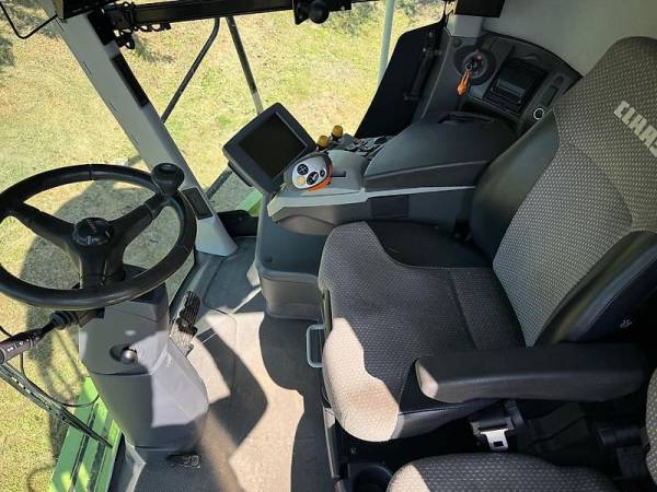 Комбайн Claas Lexion 760TT (2015)
