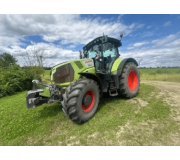 Трактор Claas Axion 830
