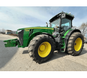 Трактор John Deere 8320R