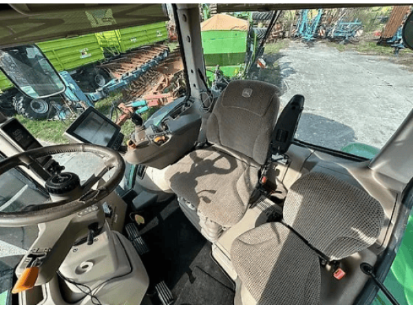 Трактор John Deere 8320R (2017)