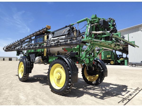 Самохідний обприскувач John Deere R4044 (2019)