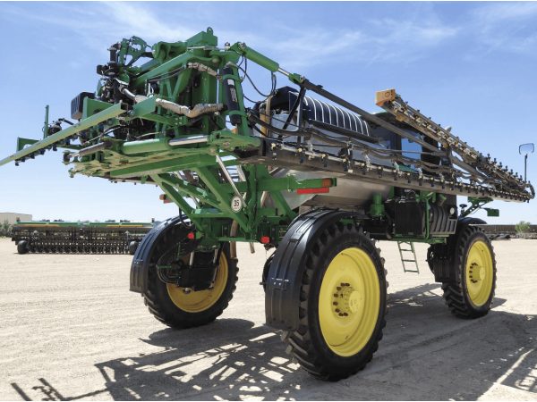 Самохідний обприскувач John Deere R4044 (2019)