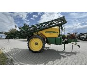 Причіпний обприскувач John Deere 740i