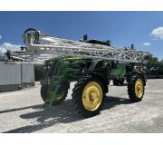 Обприскувач John Deere 4830
