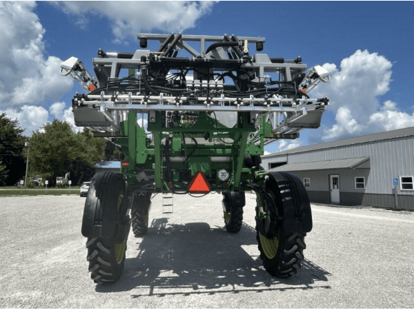 Обприскувач John Deere 4830 (2011)