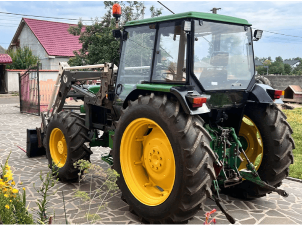 Трактор John Deere 2250 (1992)