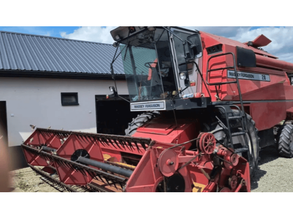 Комбайн Massey Ferguson 28 (1996)