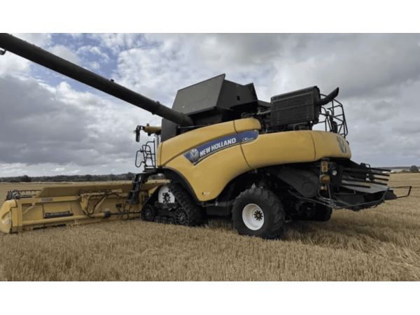 Комбайн New Holland CR9090 (2012)