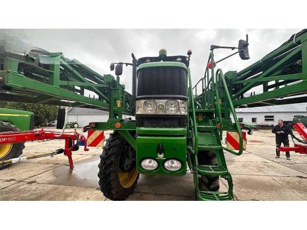 Самохідний обприскувач John Deere 5430I (2013)