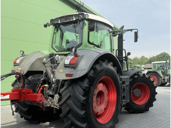 Трактор Fendt 828 (2013)