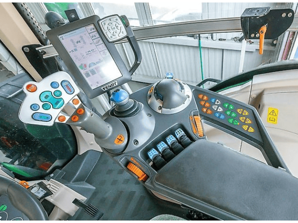 Трактор Fendt 826 (2016)