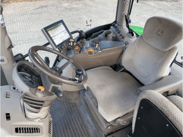 Трактор John Deere 6130R (2020)