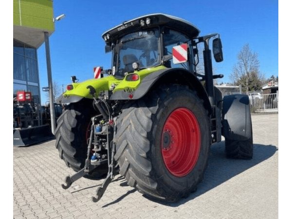 Трактор Claas Axion 850 (2022)