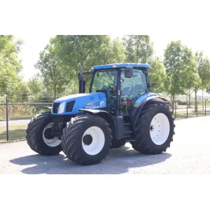Трактор New Holland TS 135A (2005)