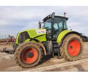 Трактор Claas Axion 820
