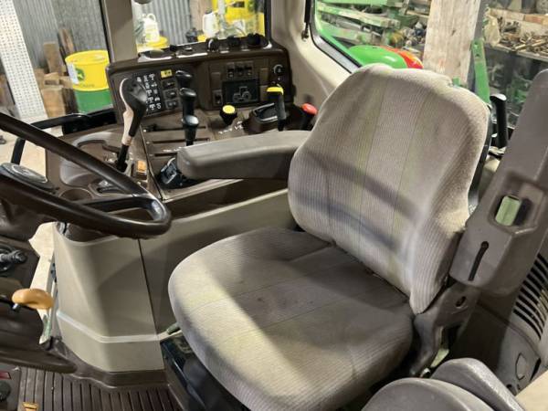 Трактор John Deere 6920 (2007)