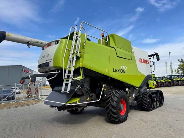 Комбайн Claas Lexion 770TT (2011)