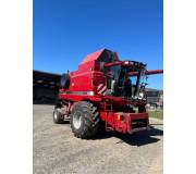 Комбайн Case IH 2388