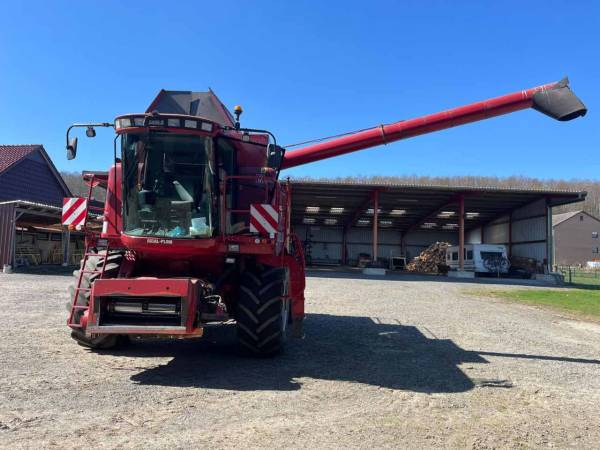Комбайн Case IH 2388 (2003)
