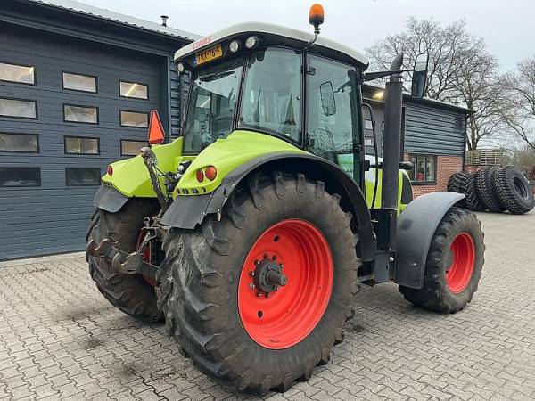 Трактор Claas Arion 630 (2011)