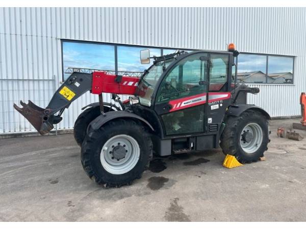 Навантажувач Massey Ferguson 9407 (2013)