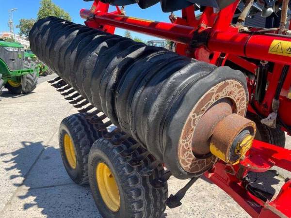 Дисковая борона Vaderstad Carrier 650 (2013)