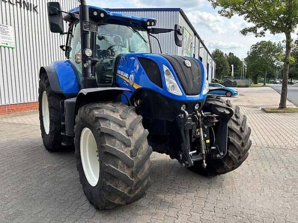 Трактор New Holland T 7.230 (2016)