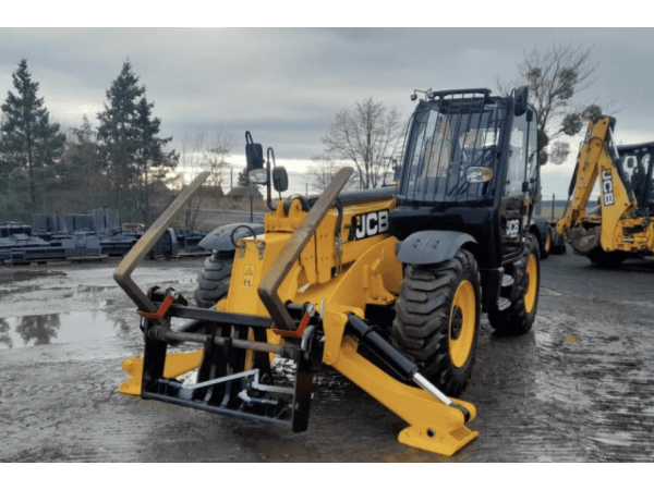 Телескопический погрузчик JCB 535-125 Hiviz (2018)