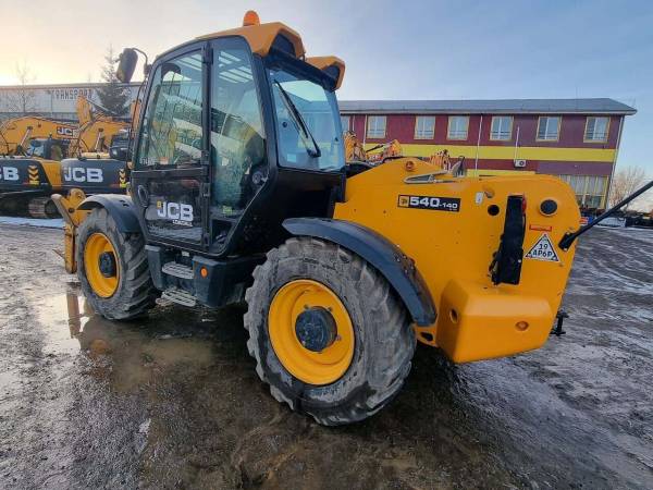 Телескопический погрузчик JCB 540-140 Hi-Viz (2018)