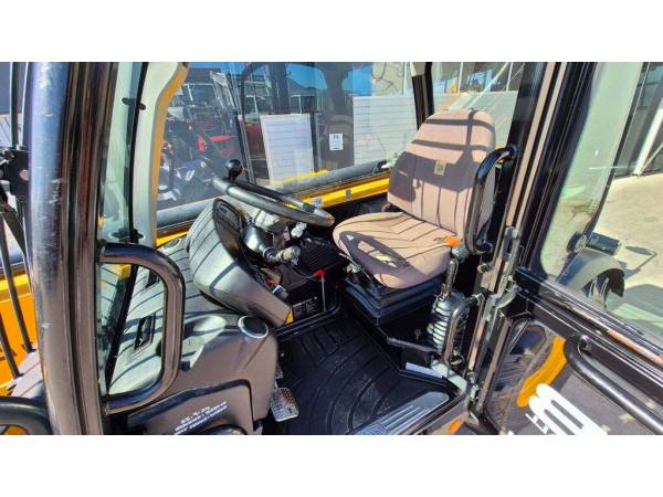 Навантажувач JCB 535-125 (2018)