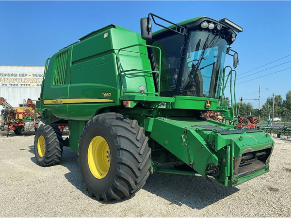 Комбайн John Deere T660 (2011)