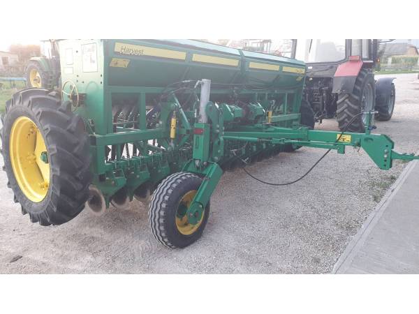 Сівалка рядкова зернова Harvest Titan 420 (2014)