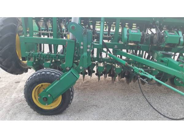 Сівалка рядкова зернова Harvest Titan 420 (2014)