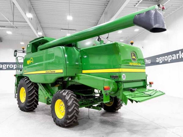 Комбайн John Deere T660 (2011)