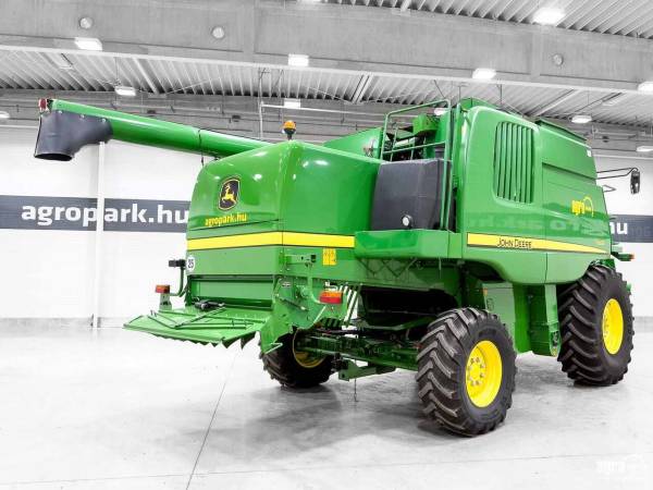 Комбайн John Deere T660 (2011)