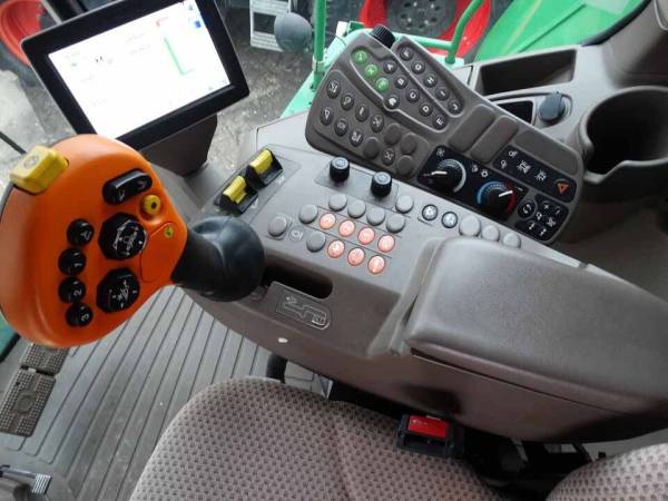 Комбайн John Deere T660 (2012)