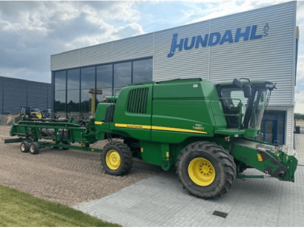 Комбайн John Deere T660i (2011)