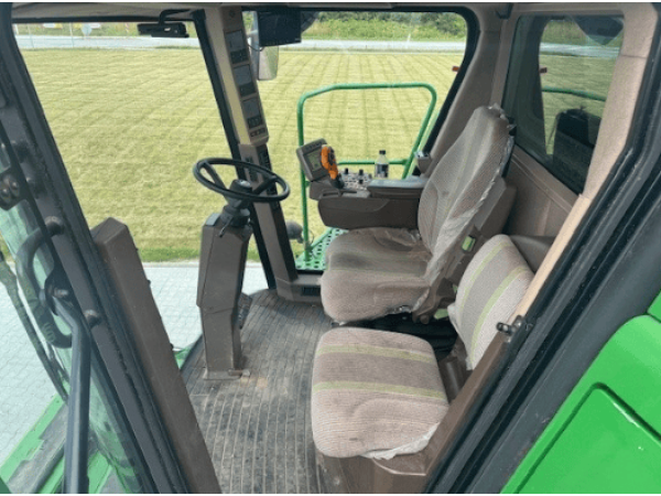 Комбайн John Deere T660i (2011)