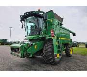 Комбайн John Deere T660