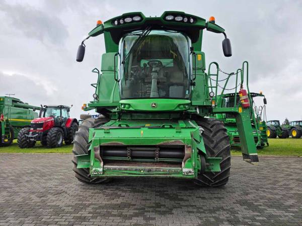 Комбайн John Deere T660 (2013)