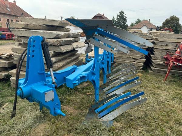 Плуг оборотний Lemken OPAL 140 3+1