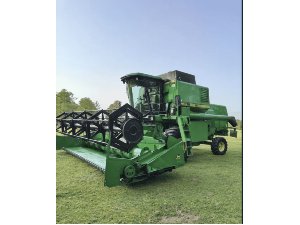 Комбайн John Deere 1188 (1989)