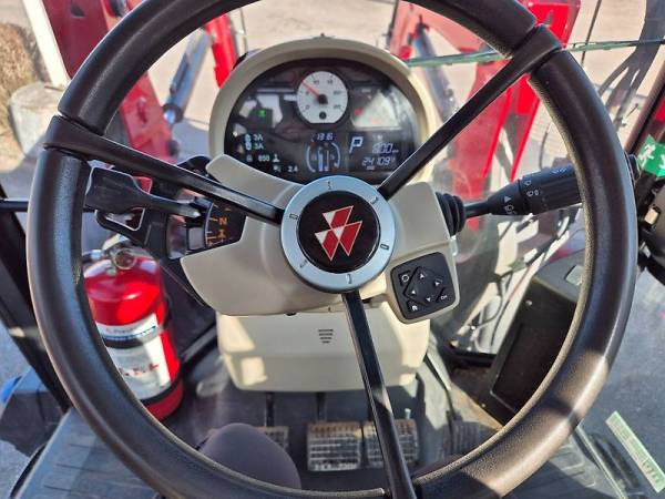 Трактор Massey Ferguson 5710 S (2018)