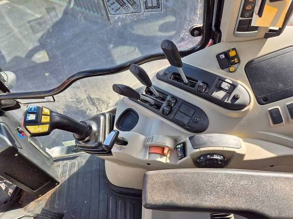 Трактор Massey Ferguson 5710 S (2018)