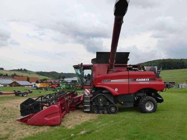 Комбайн Case IH 9230 (2013)