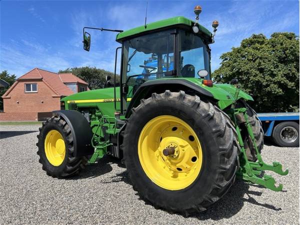 Трактор John Deere 8100 (1997)