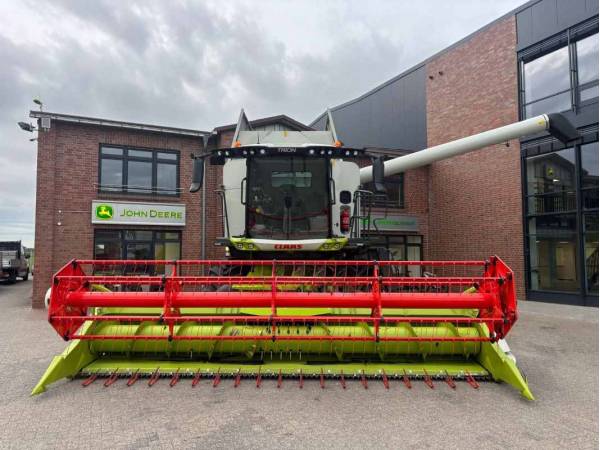 Комбайн Claas Trion 530 (2022)