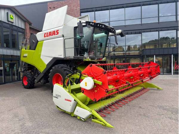 Комбайн Claas Trion 530 (2022)