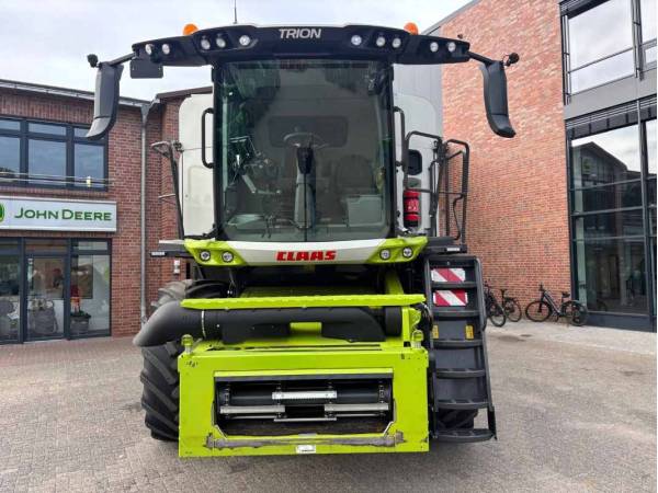 Комбайн Claas Trion 530 (2022)